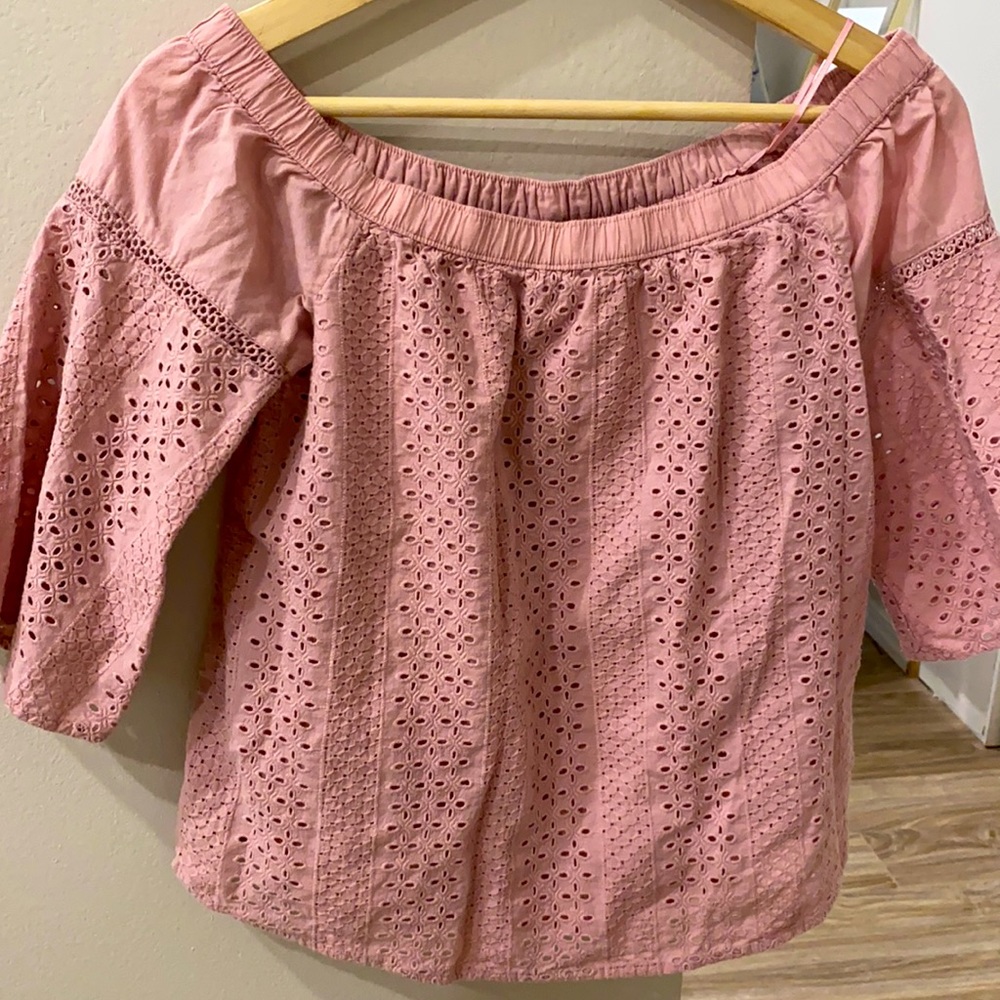 off-the-shoulder top